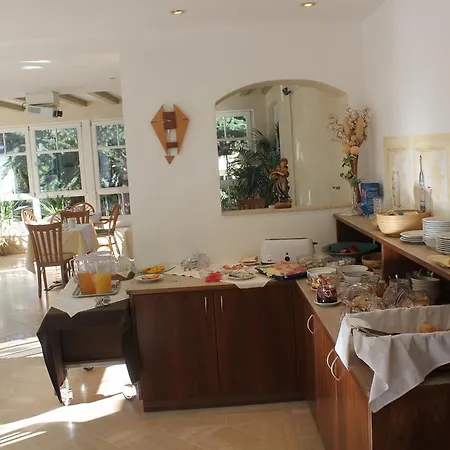Annabell Hotel 3*