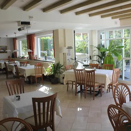 Ξενοδοχείο Annabell Μεράνο